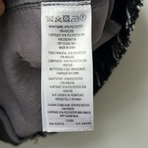 French Connection Size 12 Mixed Tweed Mini Skirt Zip Closure - Picture 7 of 7